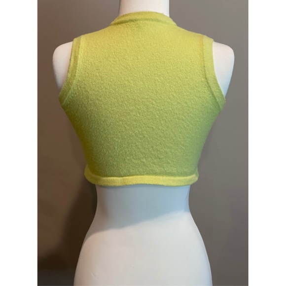 ✨RARE Hermès Logo Gold Button Cashmere Silk Wool Cropped Sweater Top Vest - Picture 7 of 16